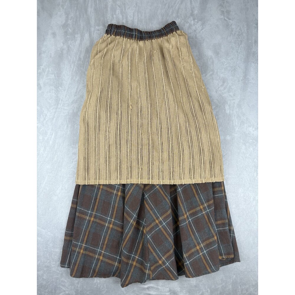 Bohemian Maxi Skirt with Crochet Overlay - Brown Plaid - Picture 3 of 9